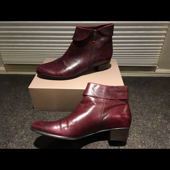 Leather ankle boots by Regarde le ciel - Picture 3 of 5